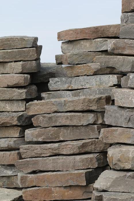 Niagara Mocha Gray Outcropping