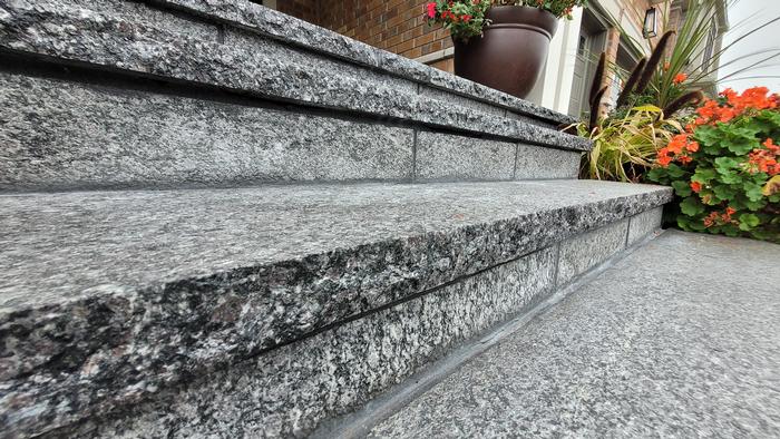 Banas Silver Sapphire Step