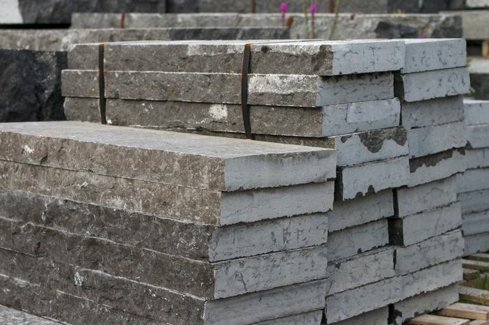 Keystone Gray Limestone Coping