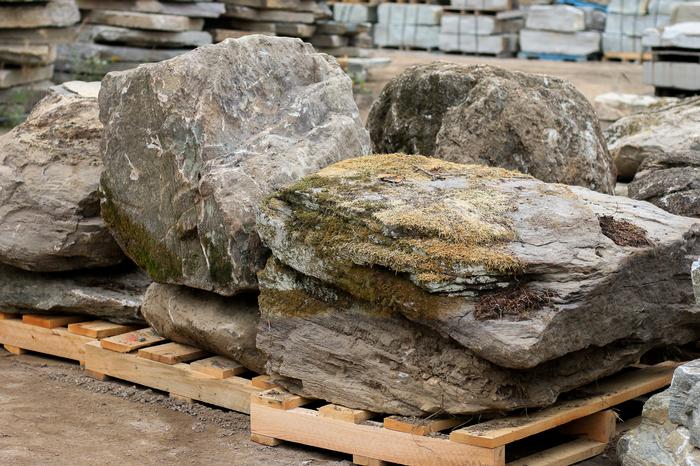 New York Bluestone Boulders