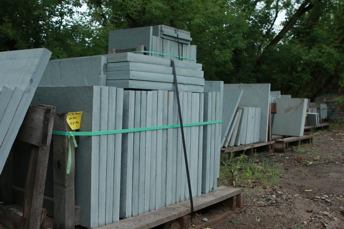 New York Bluestone Dimensional Flagstone