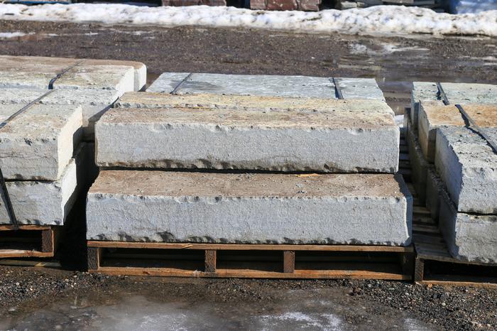 Cedar Falls Cut Step