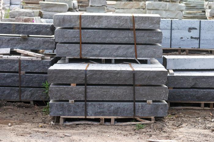 Keystone Gray Limestone Cut Step