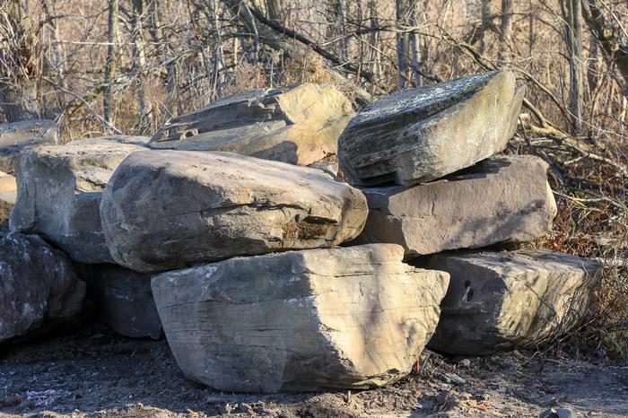 New York Bluestone Boulders