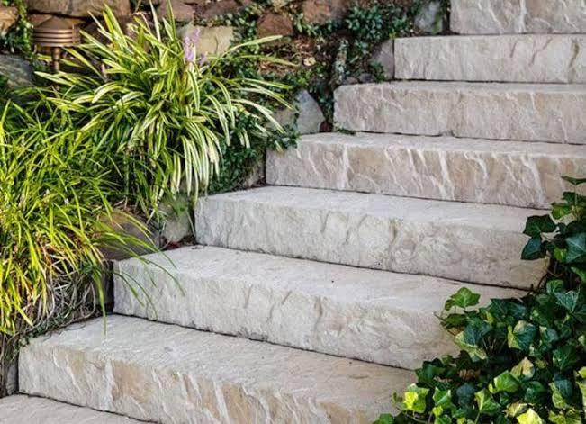 Techo Nat Stone Step