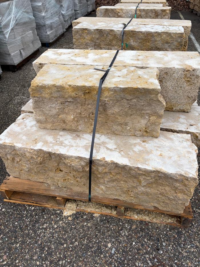 Bay Harbor Buff Deep Sawn Wall