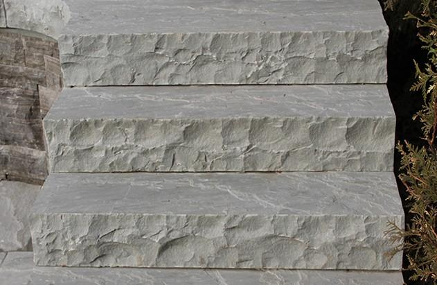 Banas Dove Grey Step