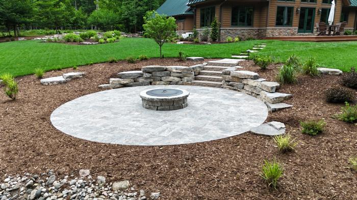 Red Cedar - Banas Travertine Silver Premium