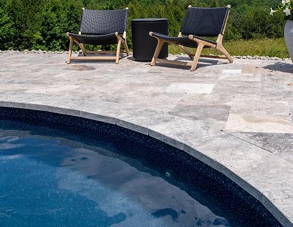 Banas Travertine Silver Premium Coping
